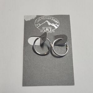 Silver Mountain Jewelry Silver Hoop Earrings 925 Sterling